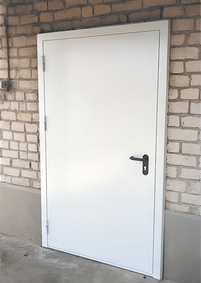 Уличная дверь Уличная дверь