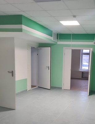 Двери для больницы