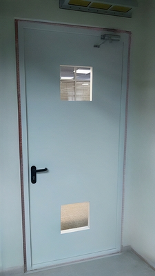 Дверь с отверстиями под стыковочные узлы Дверь с отверстиями под стыковочные узлы