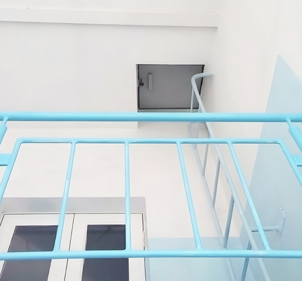 Люк на крышу Люк на крышу