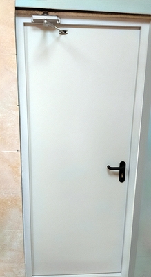 Дверь с белым окрасом Дверь с белым окрасом