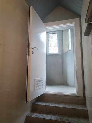 Дверь в котельную