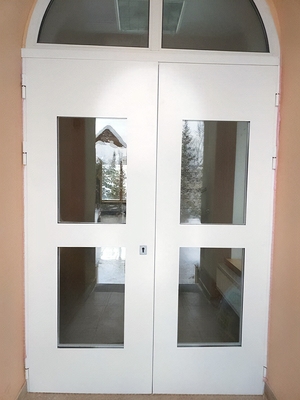 Двупольная дверь с импостами Двупольная дверь с импостами