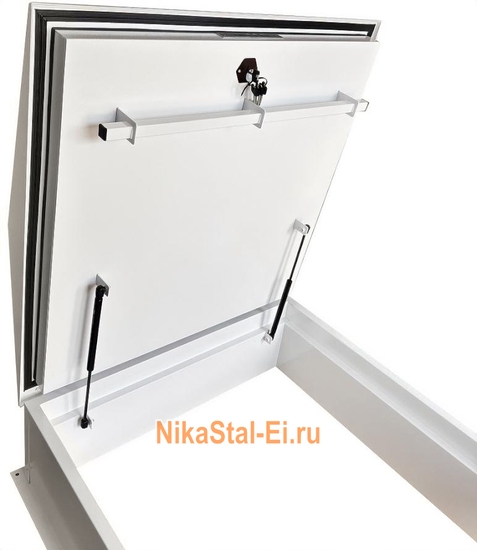 Металлический кровельный люк Металлический кровельный люк